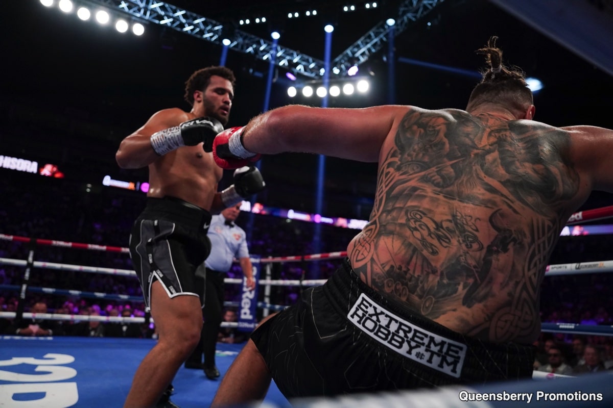 Derek Chisora - Joe Joyce Live Results from London - Boxing Image