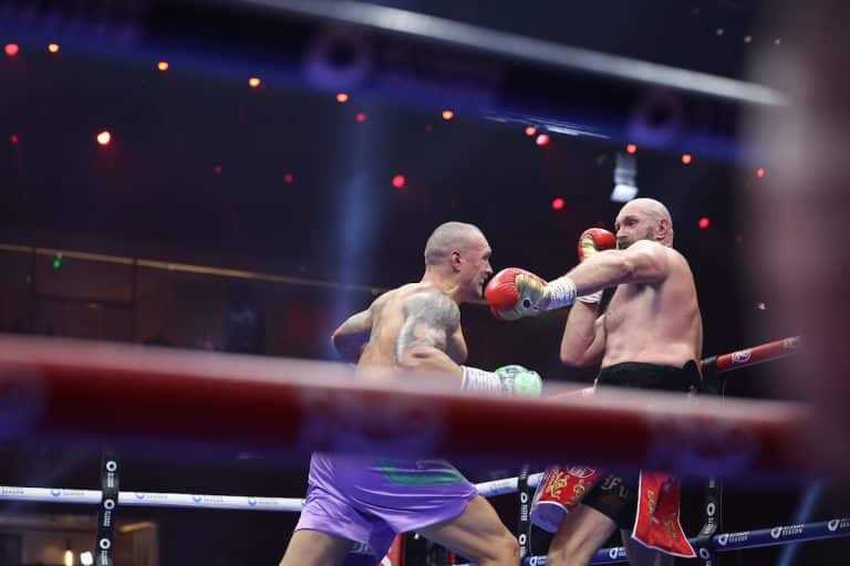 Oleksandr Usyk Bests Tyson Fury in Part Two of Heavyweight Title Rivalry - Boxing Image