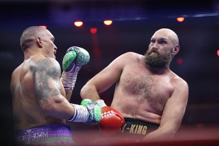 Oleksandr Usyk Bests Tyson Fury in Part Two of Heavyweight Title Rivalry - Boxing Image