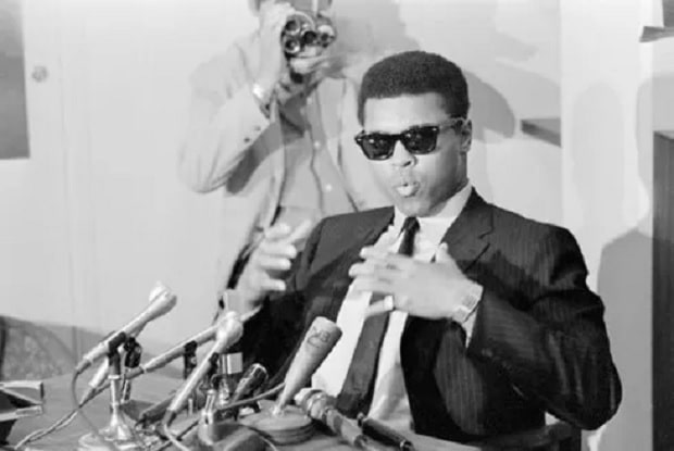 Muhammad Ali - Boxing Image